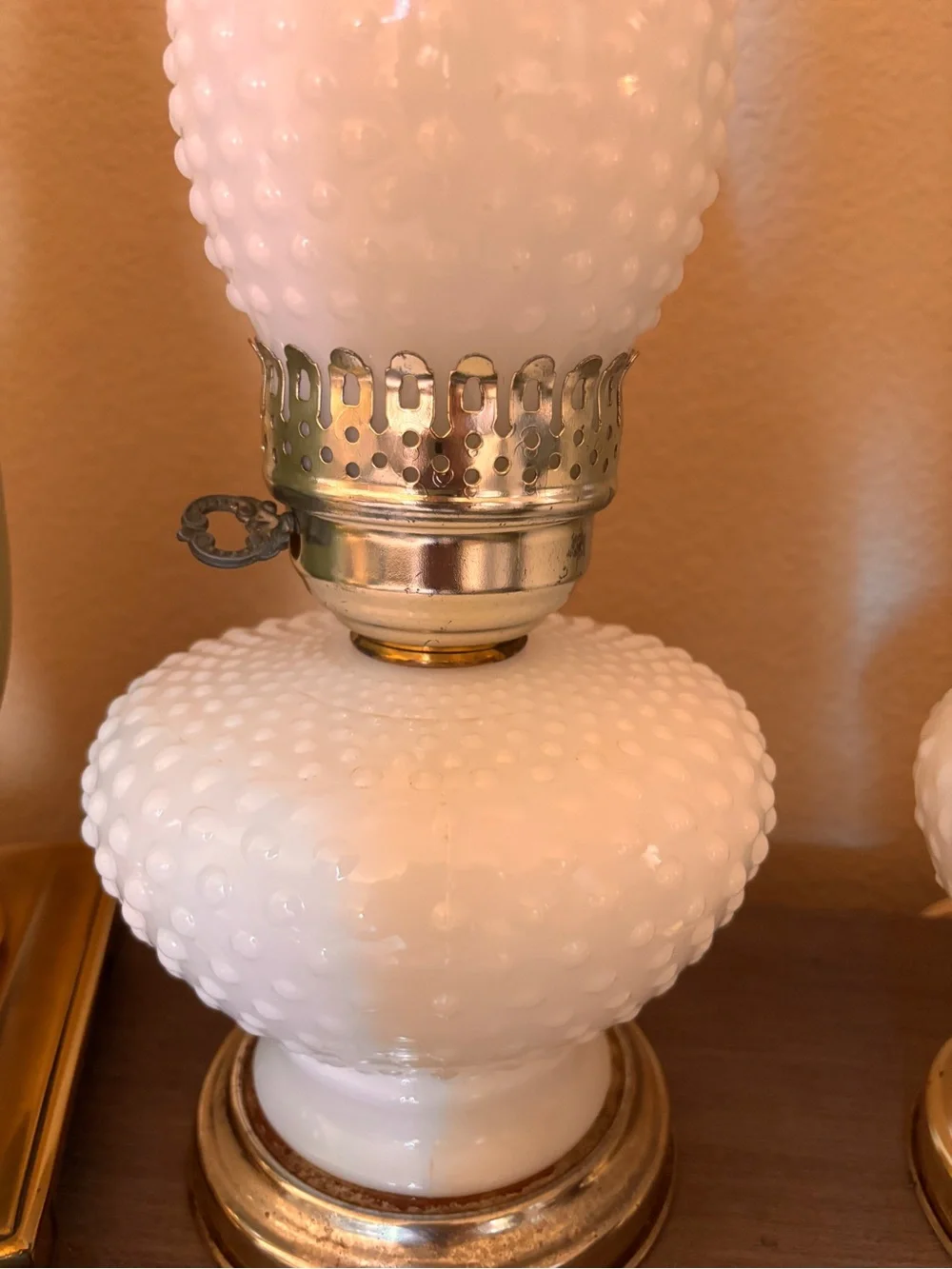 Vintage Pair Richlite Hobnail Milk Glass Hurricane Table Lamps 17” Ruffled